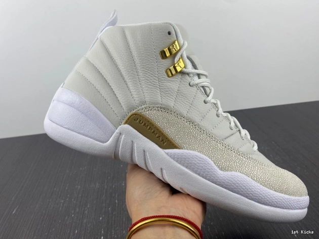12 873864-102 Retro OVO Jordan White 0719